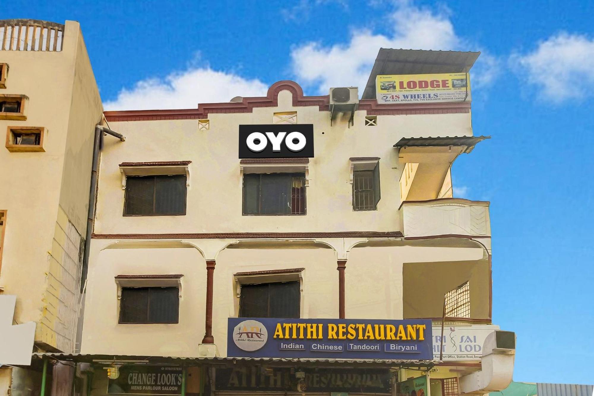 Hotel O Bhavani Rest Rooms Hyderabad Exterior photo